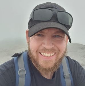 Meet your Posher, Seth